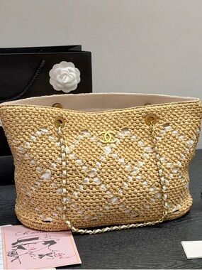 CHANEL style Beige and White Woven Straw Tote with Gold Chain Trim